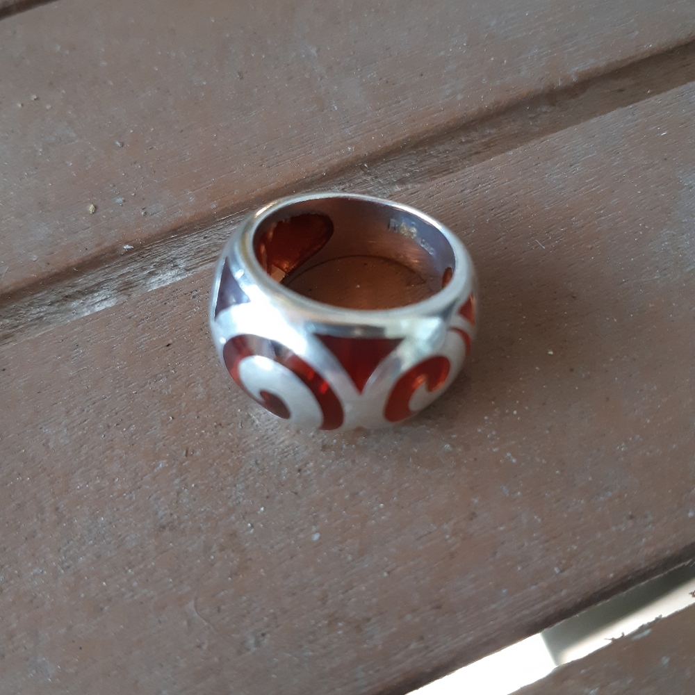 Sterling silver ring with red inlay